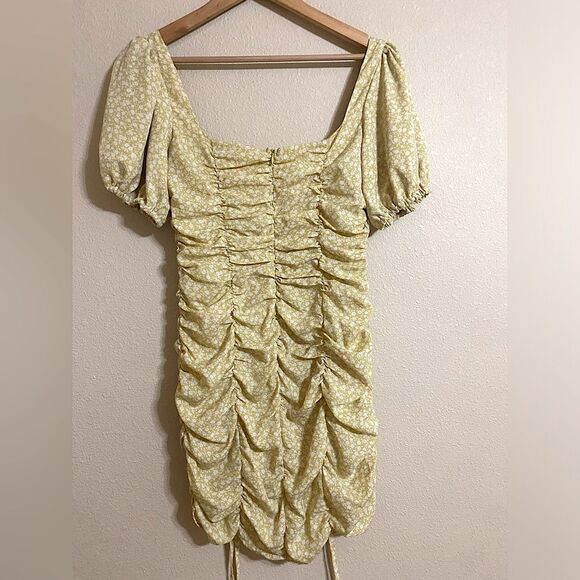 Mable Ruched Yellow Puff Sleeve Mini Dress - Picture 2 of 3